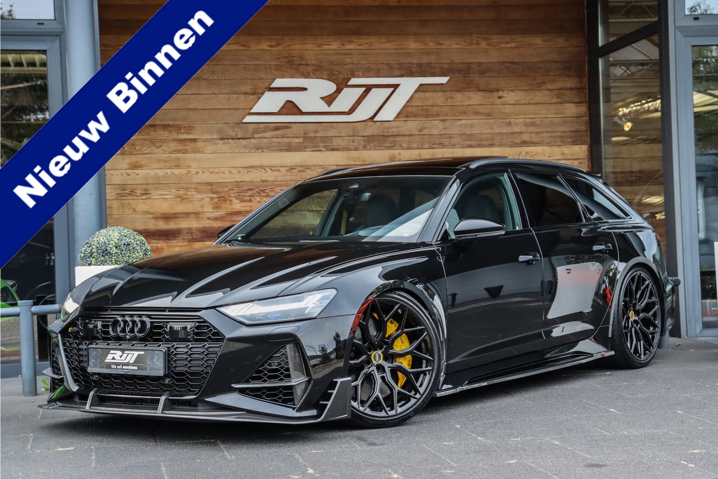 Audi RS6 - 4.0 V8 Quattro 793PK URBAN **Akrapovic/Eventuri/PPF/Carbon/Ceramic/Vossen/B&O** - AutoWereld.nl