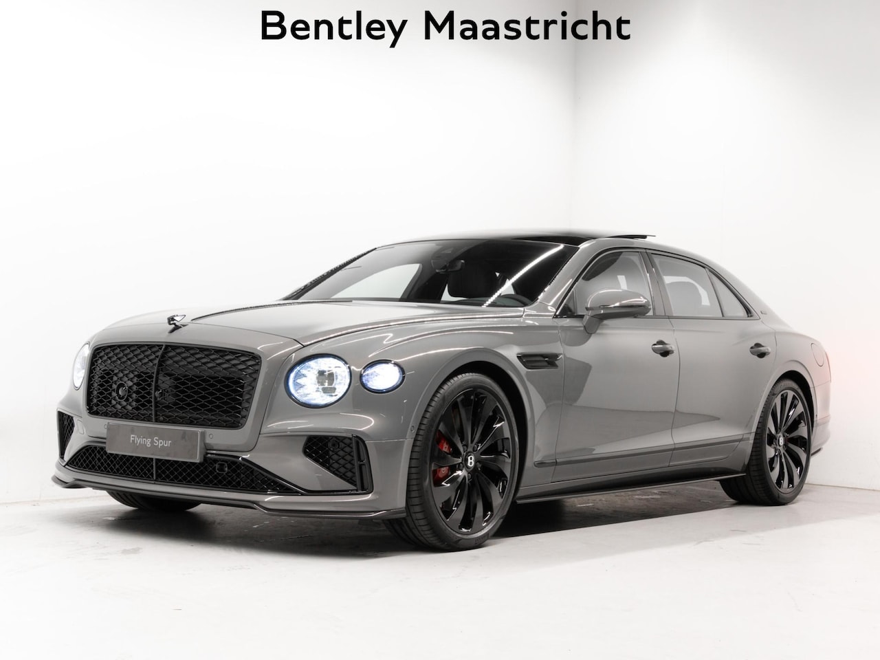 Bentley Flying Spur - 4.0 V8 Hybrid Black Edition NAIM | TOURING SPEC | CARBON STYLING | PANORAMIC GLASS - AutoWereld.nl