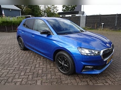 Skoda Fabia - 1.0 TSI Business Edition 5 Drs. * AIRCO * LMV * RADIO * CARPLAY * CAMERA * Cr. control