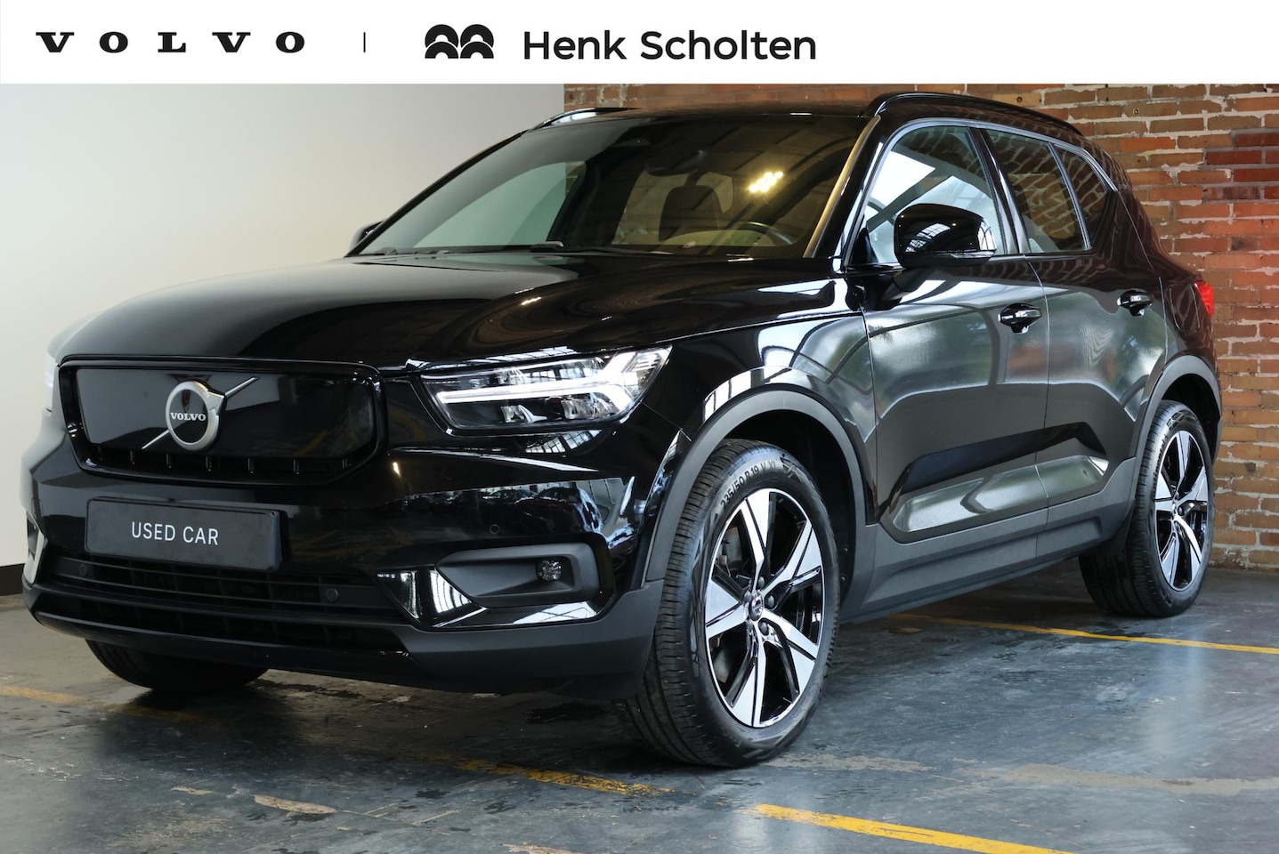 Volvo XC40 - Recharge P8 AWD R-Design | Warmtepomp | Adaptive Cruise Control | Stoelverwarming | Stuurw - AutoWereld.nl