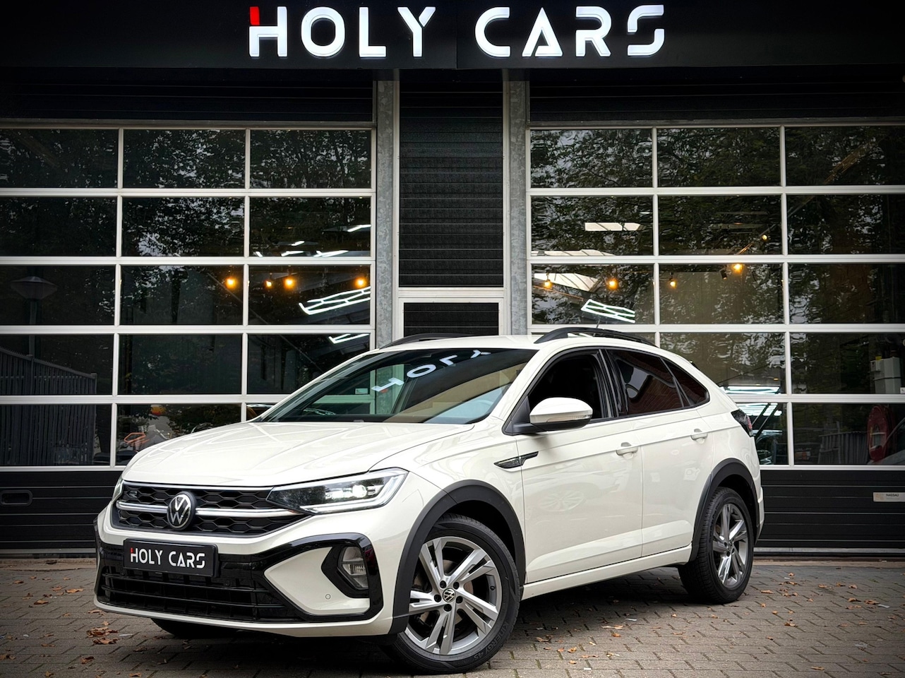Volkswagen Taigo - 1.0 TSI R-Line | NAVI | CAMERA | LED | - AutoWereld.nl