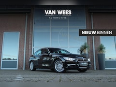 BMW 3-serie - 320i High Executive | 2e eigenaar | Origineel NL | Luxury Line | Navigatie Professional |