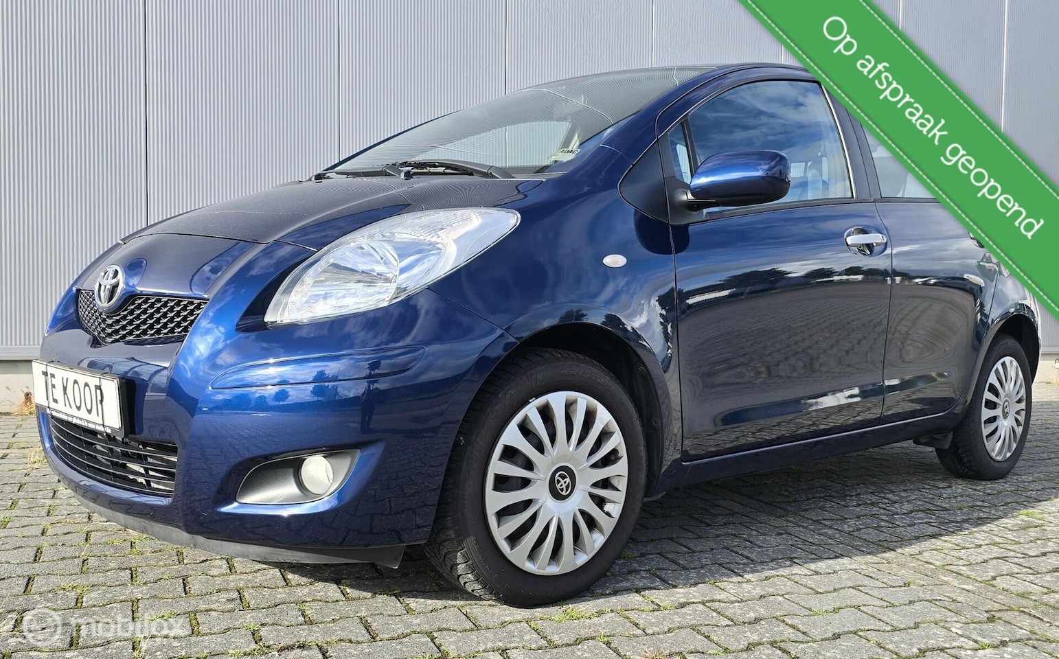 Toyota Yaris - 1.3 VVTi Aspiration apk inclusief kleine beurt - AutoWereld.nl