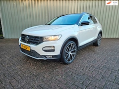 Volkswagen T-Roc - 1.0 TSI 116Pk Style Clima Stoelverwarming Trekhaak