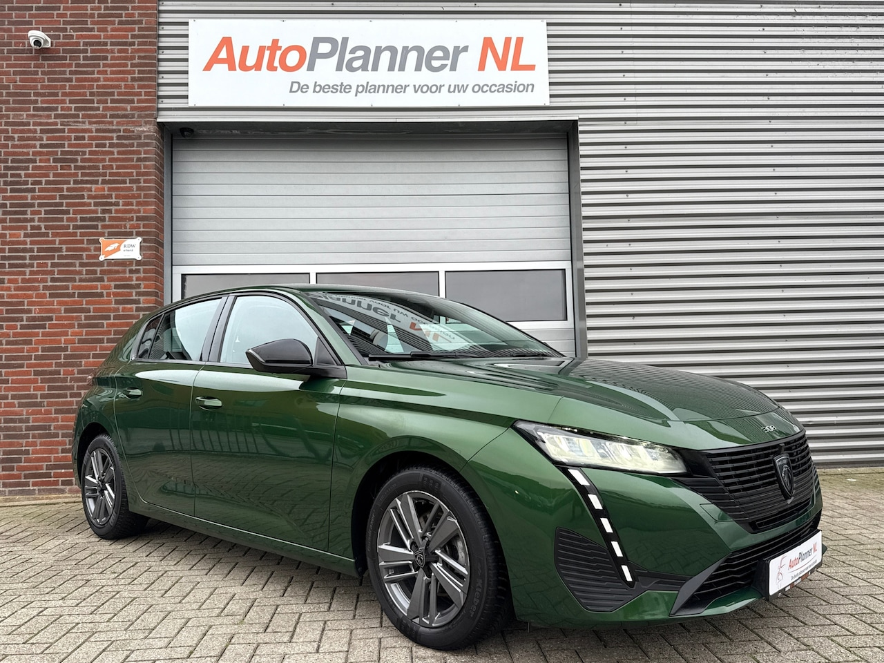 Peugeot 308 - 1.2 Turbo! Incl. Btw! Carplay! Cruise! Virtual! - AutoWereld.nl