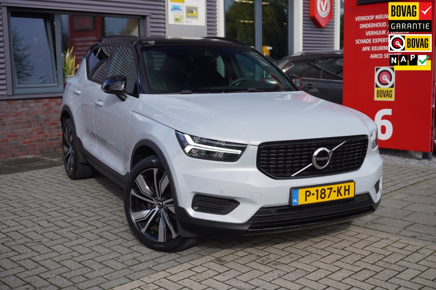 Volvo XC40 - 1.5 T4 Recharge R-Design; SOH 89,8% - AutoWereld.nl