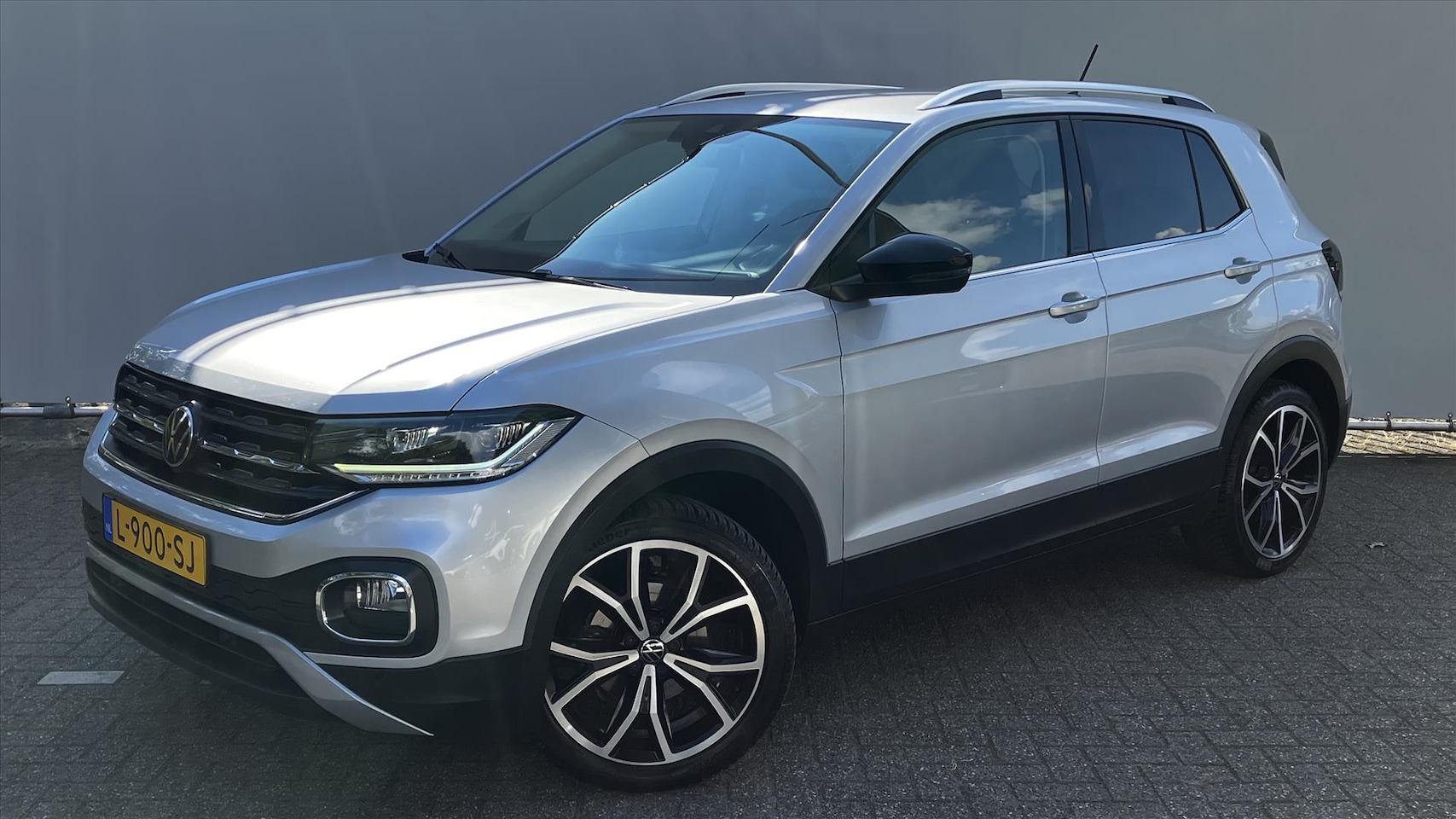 Volkswagen T-Cross - 1.0 TSI 110pk Life / Navi / Cruise / Airco - AutoWereld.nl