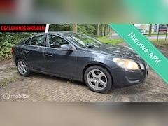 Volvo S60 - 1.6 D2 Momentum