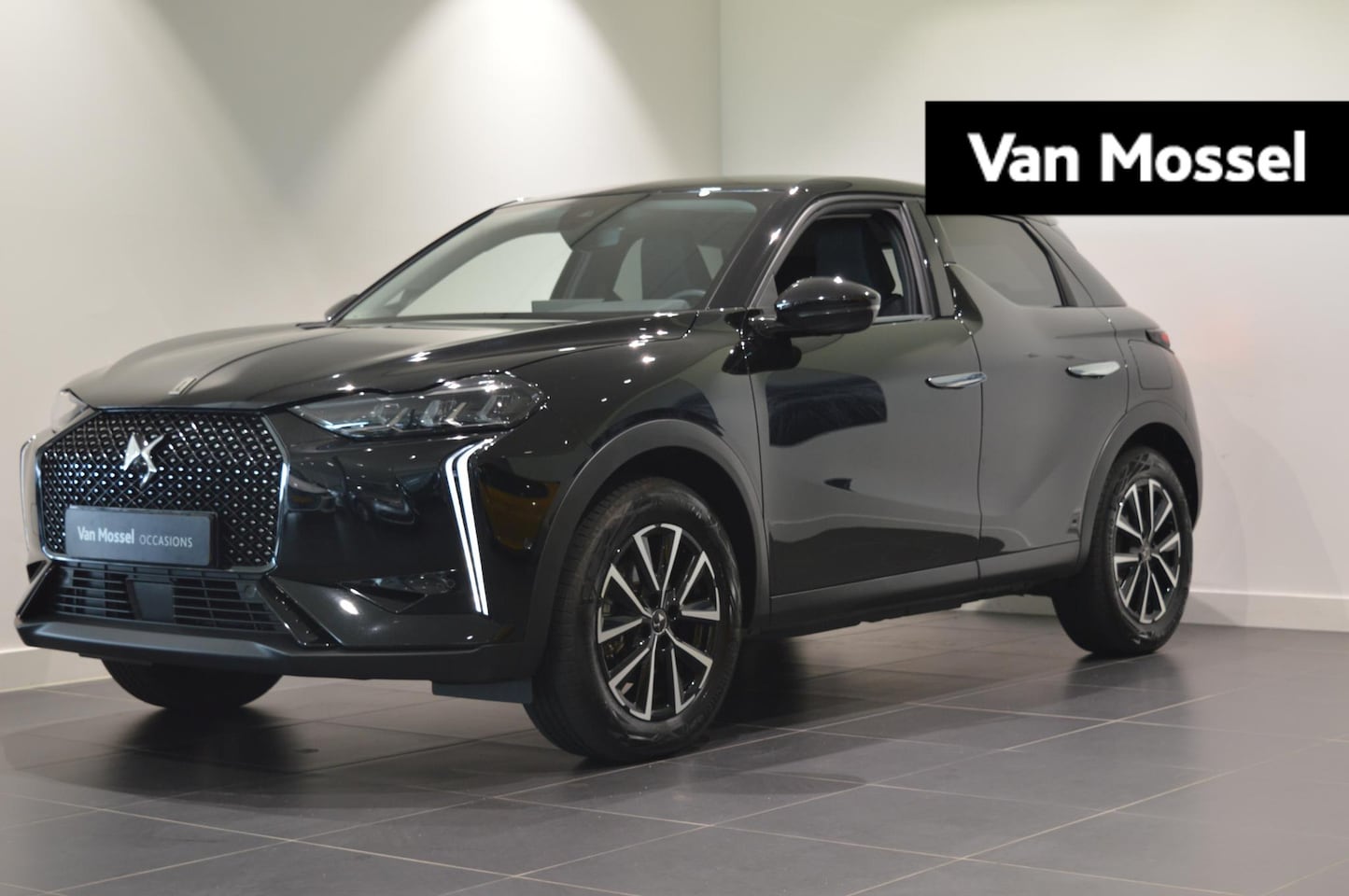 DS 3 - E-Tense Ligne Business 54 kWh - CAMERA - NIEUWSTAAT! - STOELVERWARMING - AutoWereld.nl