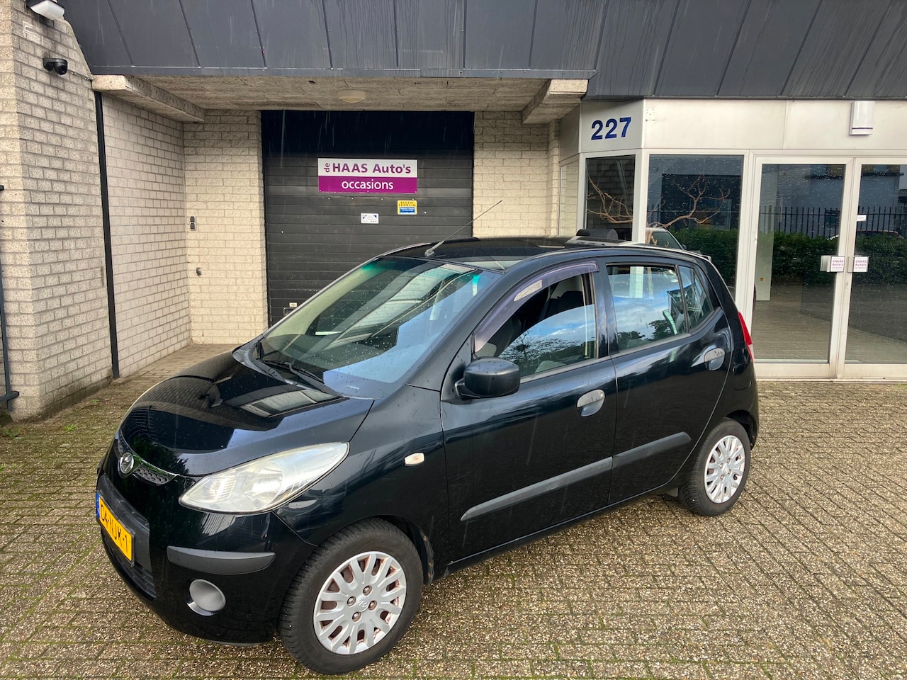 Hyundai i10 - 1.1 Active Cool / APK OKTOBER 2027 / VOL AUTOMAAT / AIRCO - AutoWereld.nl