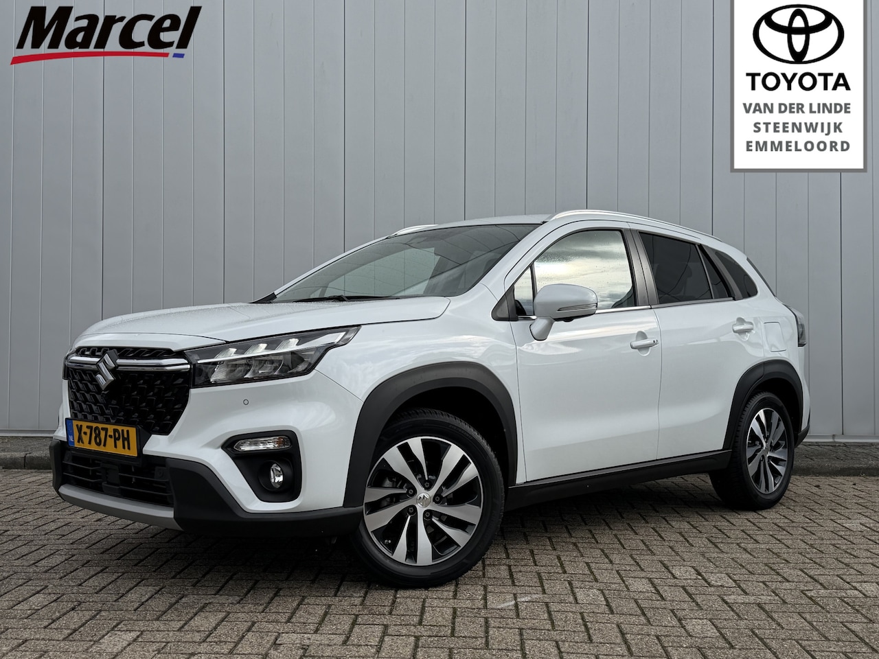 Suzuki S-Cross - 1.4 Boosterjet Style Smart Hybrid Trekhaak PDC Cruise 360 Camera Keyless - AutoWereld.nl