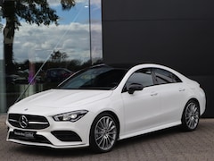 Mercedes-Benz CLA-Klasse - 200 AMG Line l Panoramadak l Stoelverwarming l Carplay