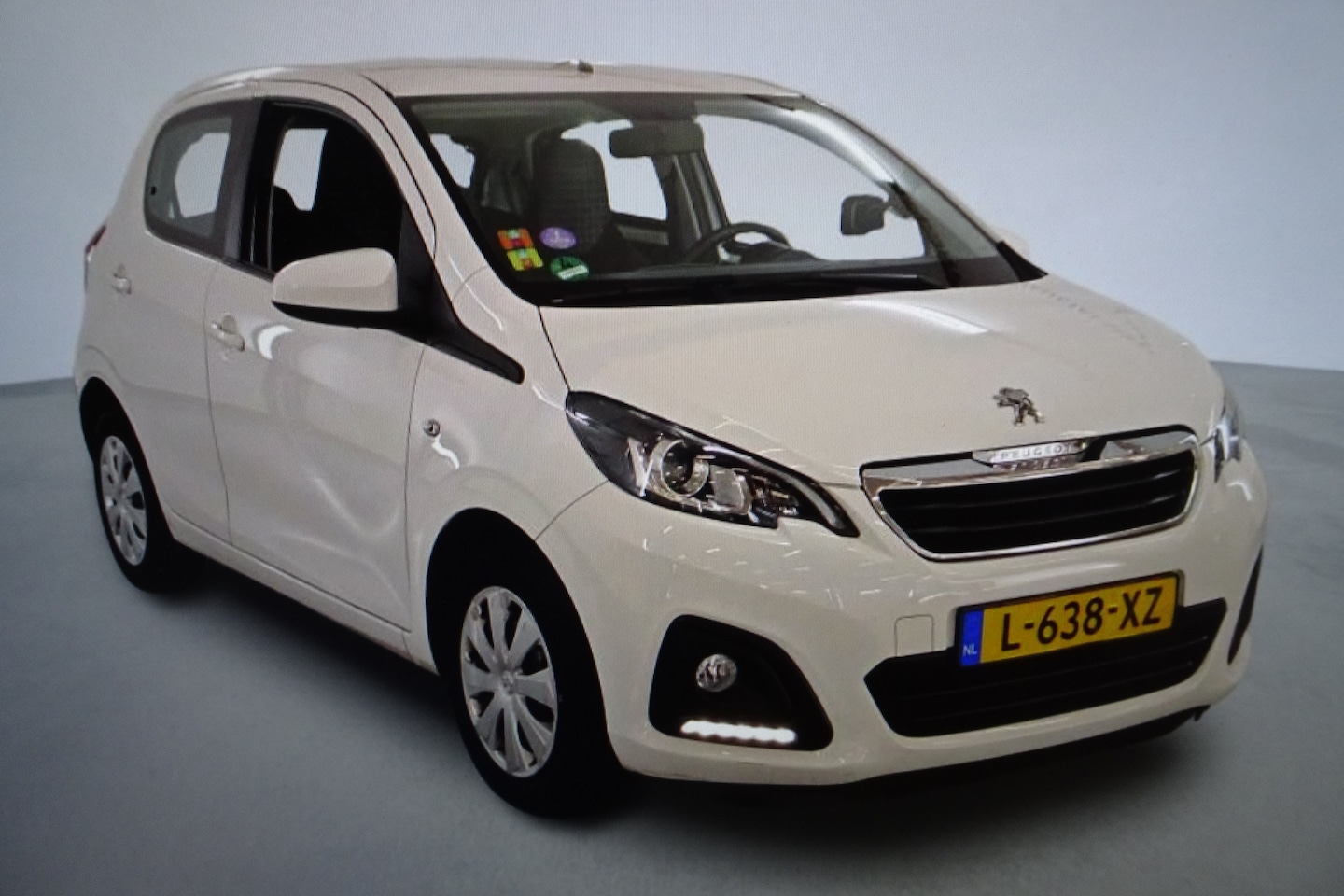 Peugeot 108 - 1.0 e-VTi Active 72pk * 5 Drs * AIRCO * NAVI * El.ramen * Stb. * LED * - AutoWereld.nl