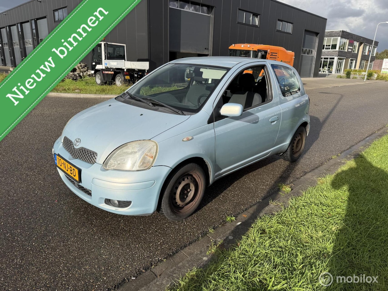 Toyota Yaris - 1.3 VVT-i Sol 1.3 VVT-i Sol - AutoWereld.nl