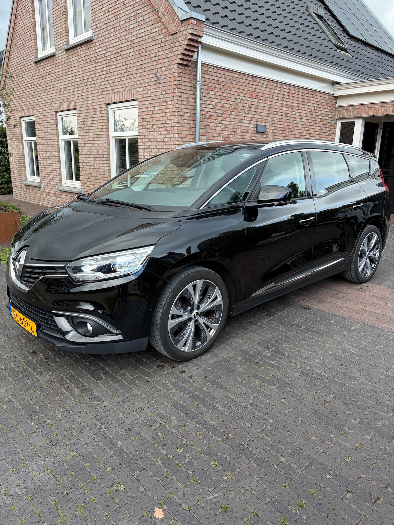 Renault Grand Scénic - 1.4 TCe Intens Navi | Half Leder | ParkAssist | Cam - AutoWereld.nl