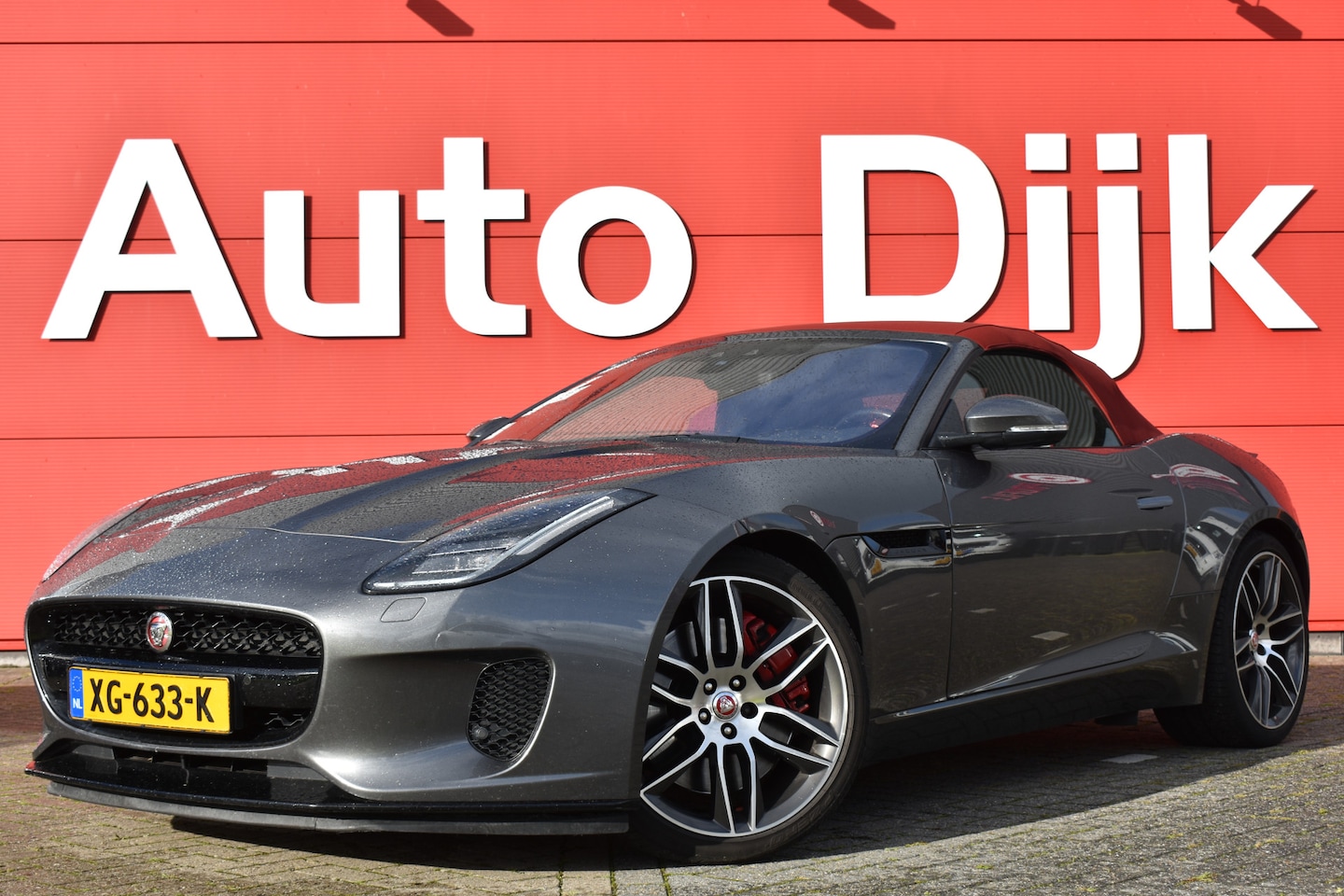 Jaguar F-type - 2.0T R-Dynamic NL Auto | Dealer OH | LED | Meridian | Camera | Keyless | Leder/Alcantara | - AutoWereld.nl