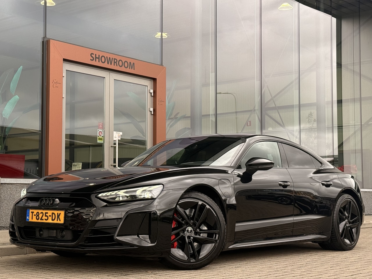 Audi e-tron GT - 93 kWh | Audi Exclusive | Bang & Olufsen | Apple Carplay | Drive Select | Stoelverwarming - AutoWereld.nl