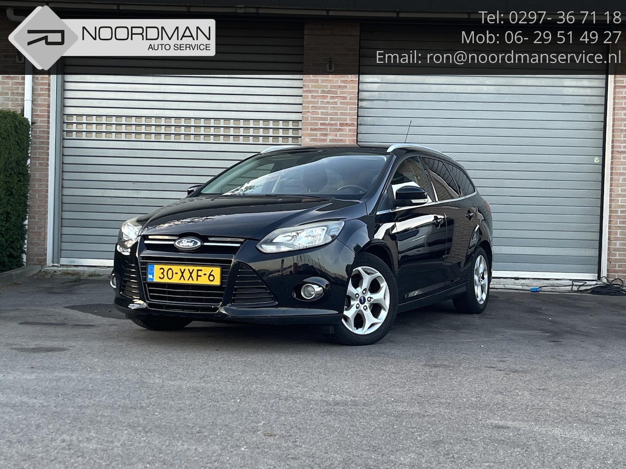 Ford Focus Wagon - 1.0 EcoBoost Titanium 1.0 EcoBoost Titanium - AutoWereld.nl
