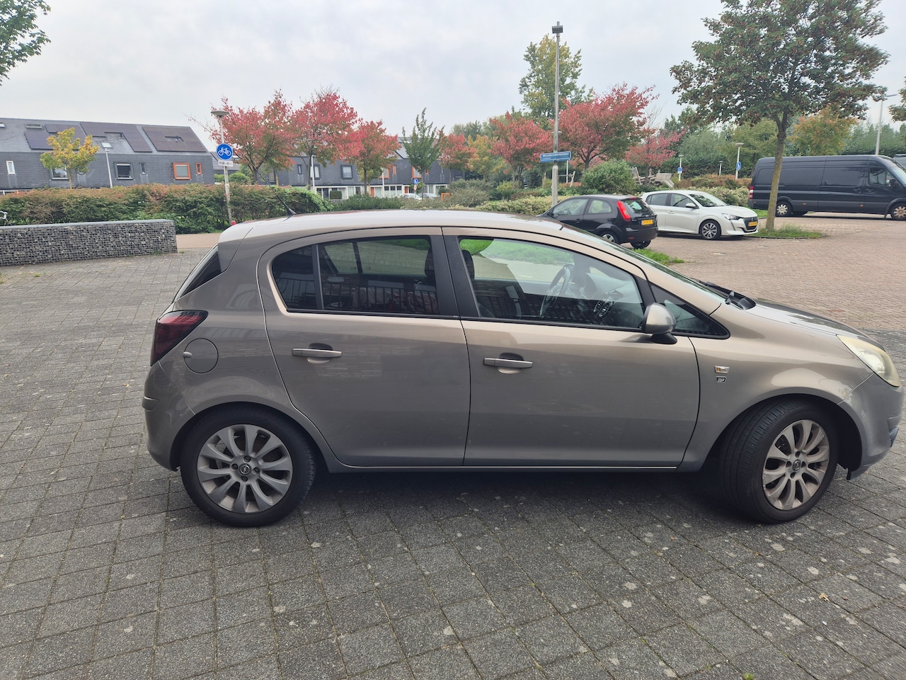 Opel Corsa - 1.2-16V '111' Edition Opel Corsa D | Recent Onderhouden | APK 12 Juli 2027 - AutoWereld.nl