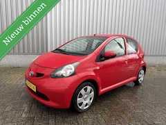 Toyota Aygo - 1.0-12V Sport