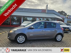 Renault Clio - 1.5 dCi Authentique