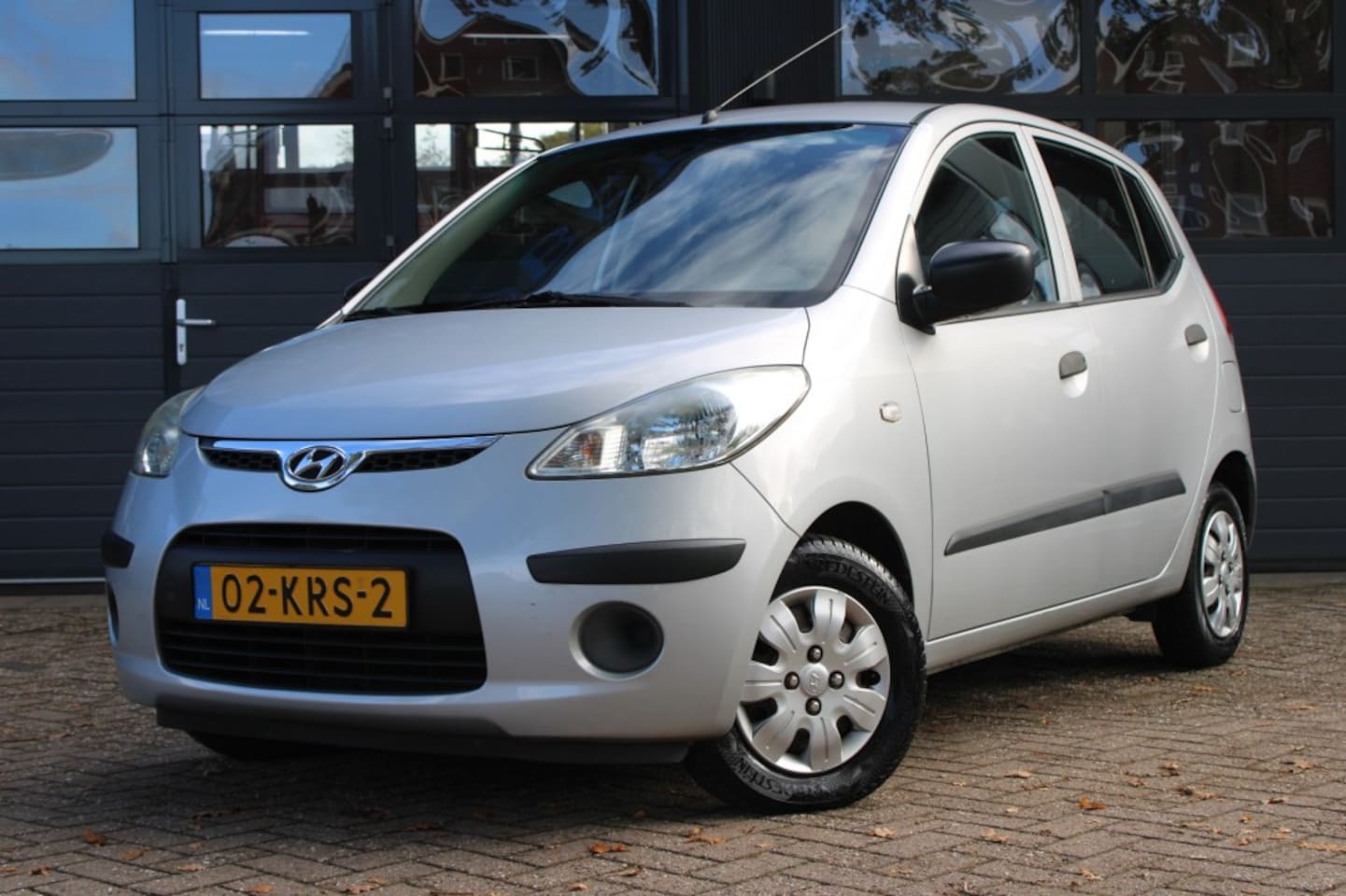 Hyundai i10 - 1.1 ACTIVE 1e Eigenaar  betrouwbare techniek / GEEN airco - AutoWereld.nl