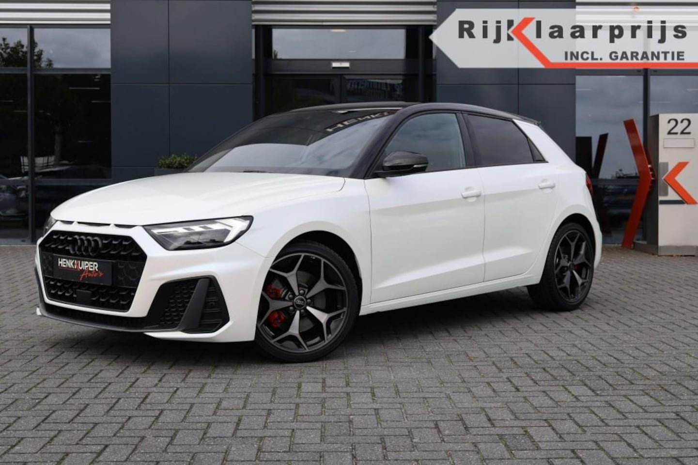 Audi A1 Sportback - Sportback 35 TFSI S-tronic 150pk S-line Navi / PDC / ACC / 18 Inch LM - AutoWereld.nl
