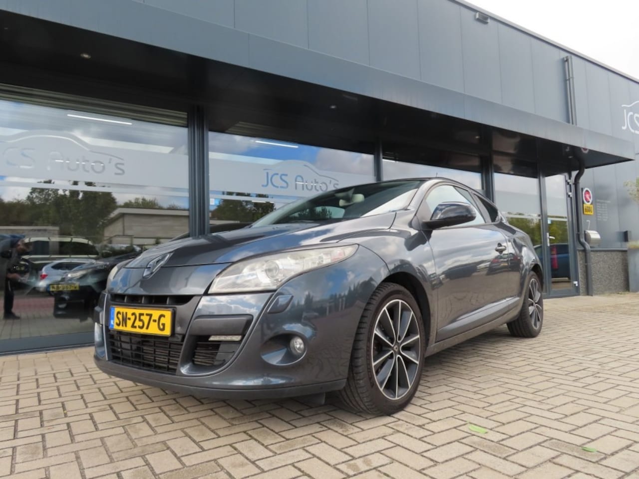 Renault Mégane - 2.0 TCE Dynamique Ecc Leder Navi 2x Pdc 2009 - AutoWereld.nl