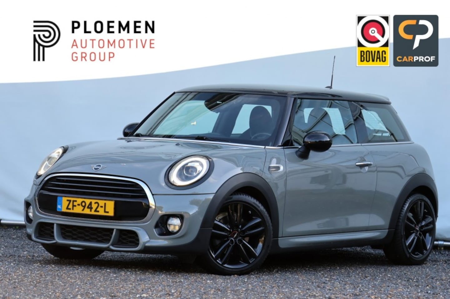 MINI Cooper - 1.5 Aut JCW - 136 pk ** Led / Carplay / JCW Stoelen / PDC / Navi - AutoWereld.nl