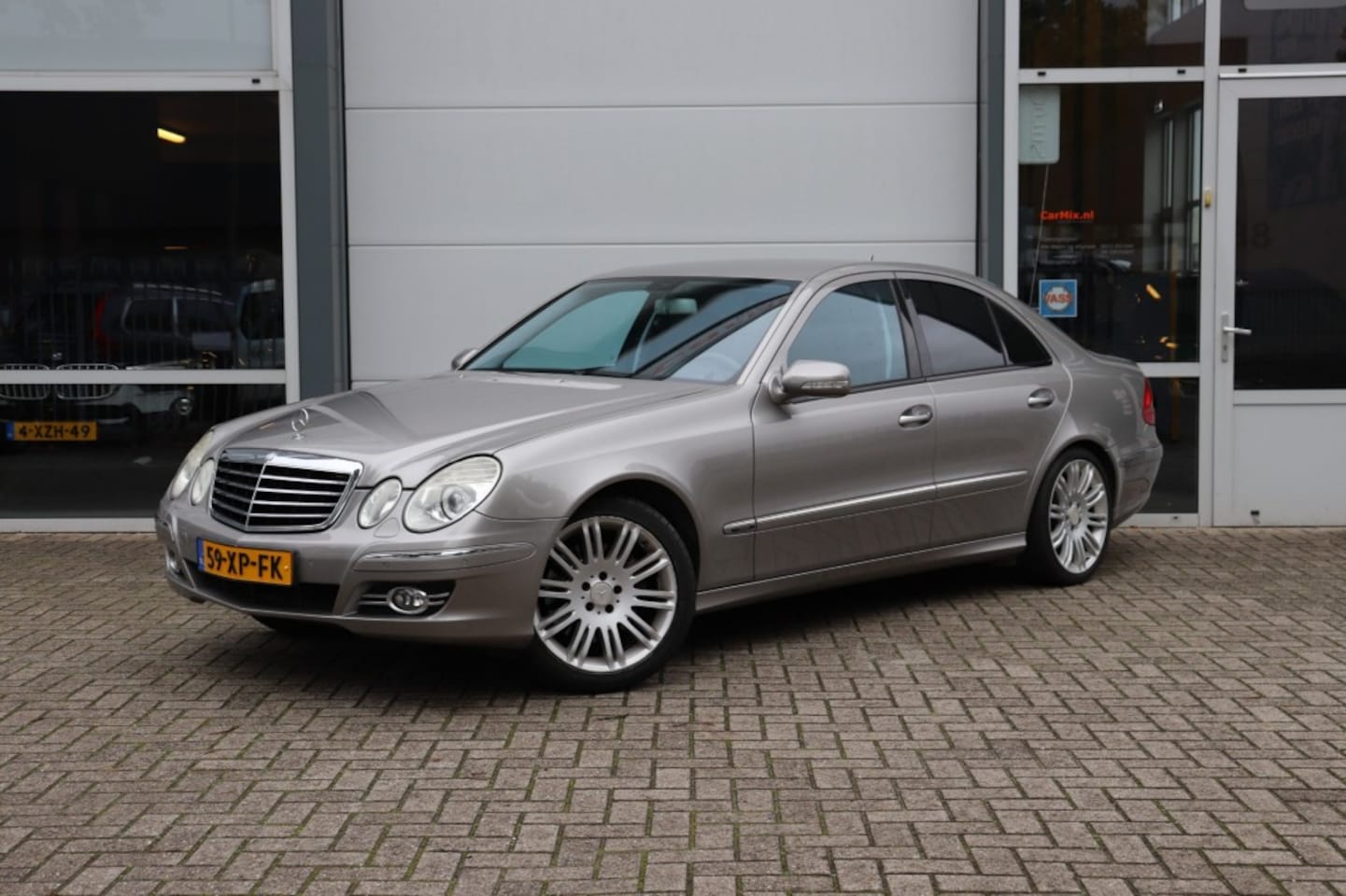 Mercedes-Benz E-klasse - 280 AVANTGARDE AUT/ORIG.NL/BLIJVEND YOUNGTIMER! - AutoWereld.nl