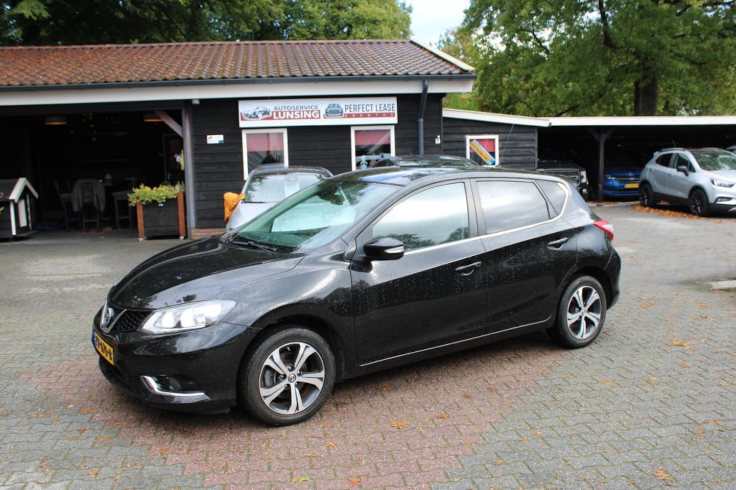 Nissan Pulsar - 1.2 DIG-T Business edition - Keyless Navi Airco - AutoWereld.nl