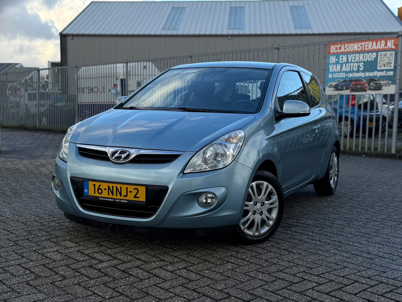 Hyundai i20 - 1.4i i-Motion#Nap#Automaat#Airco#Apk - AutoWereld.nl