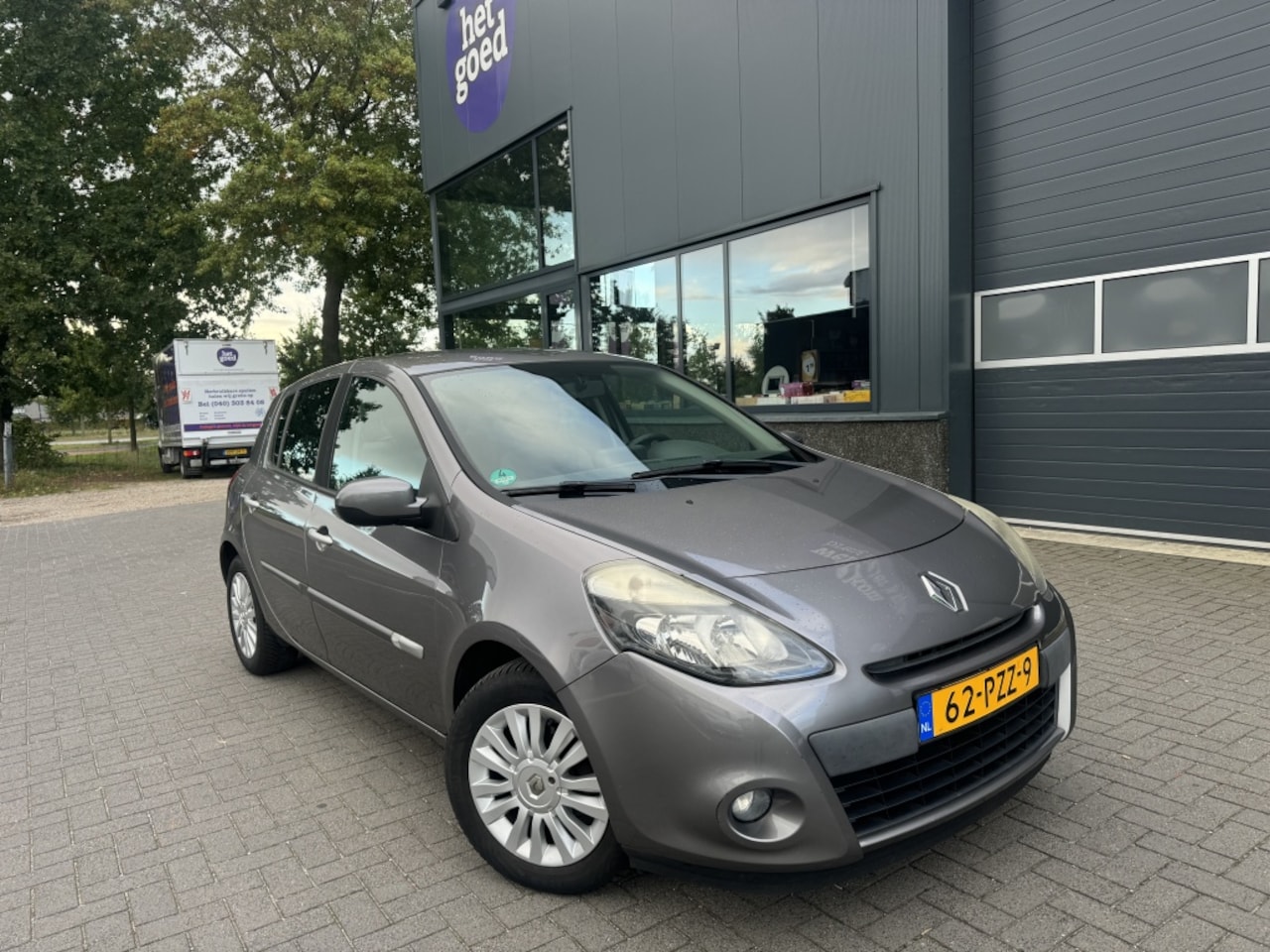 Renault Clio - 1.5 dCi Paris Navi Clima Cruise Nw riem Lage KM - AutoWereld.nl