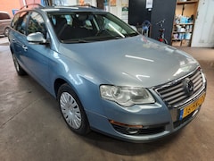 Volkswagen Passat Variant - 1.4 TSI Trendline mooi auto , rijd goed