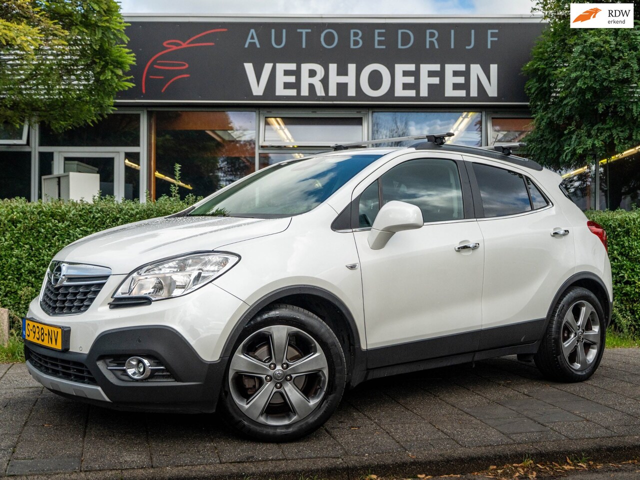 Opel Mokka - 1.4 T Cosmo | STUUR / STOELVERWARMING | LEDER | NAVIGATIE | DEALER ONDERHOUDEN | CLIMATE / - AutoWereld.nl