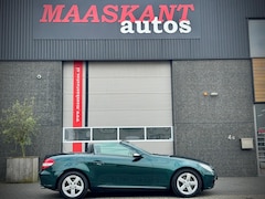 Mercedes-Benz SLK-klasse - 280 / Aut 7 / Andratite green / Airscarf / Xenon / NL delivery / UNIQUE EXAMPLE