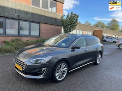Ford Focus Wagon - 1.5 EcoBoost Vignale Dealerauto|Full option|Trekhaak|Pano|B&O|HUD|N.A.P