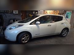 Nissan LEAF - 5-persoons