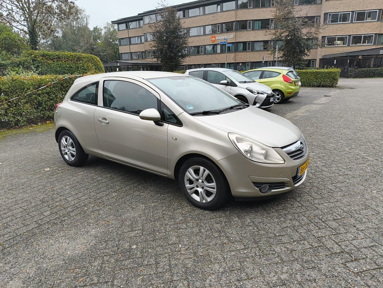 Opel Corsa - 1.4-16V Business Cruisecontrol | APK 10-2027 | Airco - AutoWereld.nl