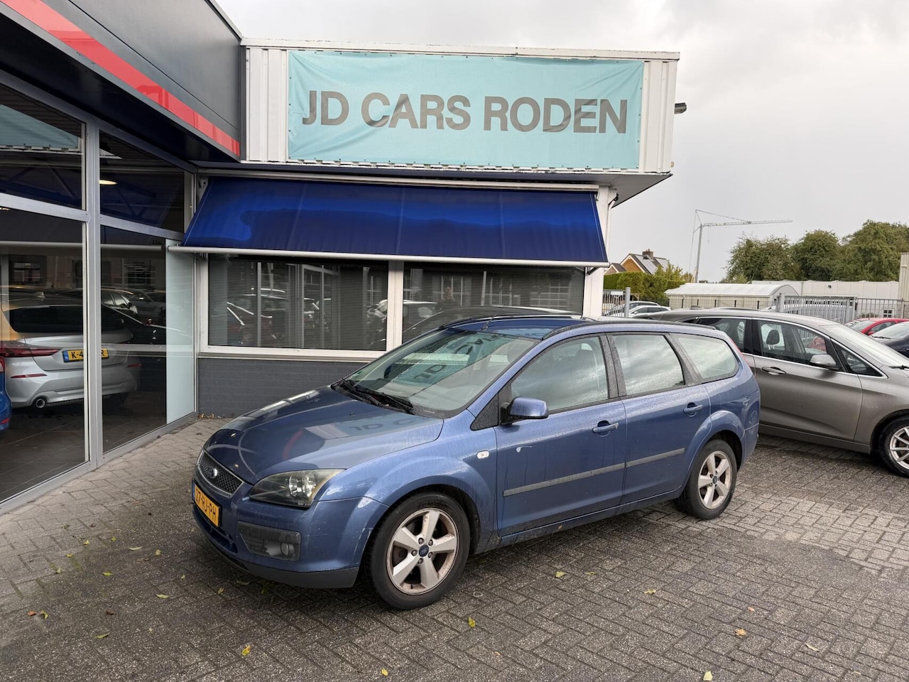 Ford Focus Wagon - 1.6-16V Ambiente! Koopje! Apk! Ruimte! - AutoWereld.nl