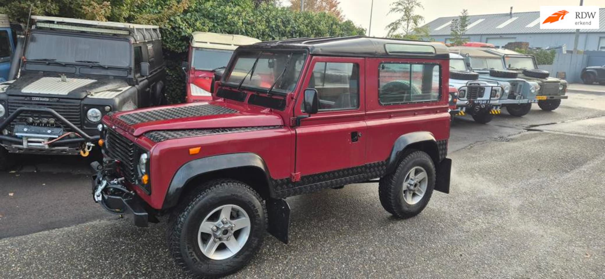 Land Rover 90 - 2.5 benzine - AutoWereld.nl