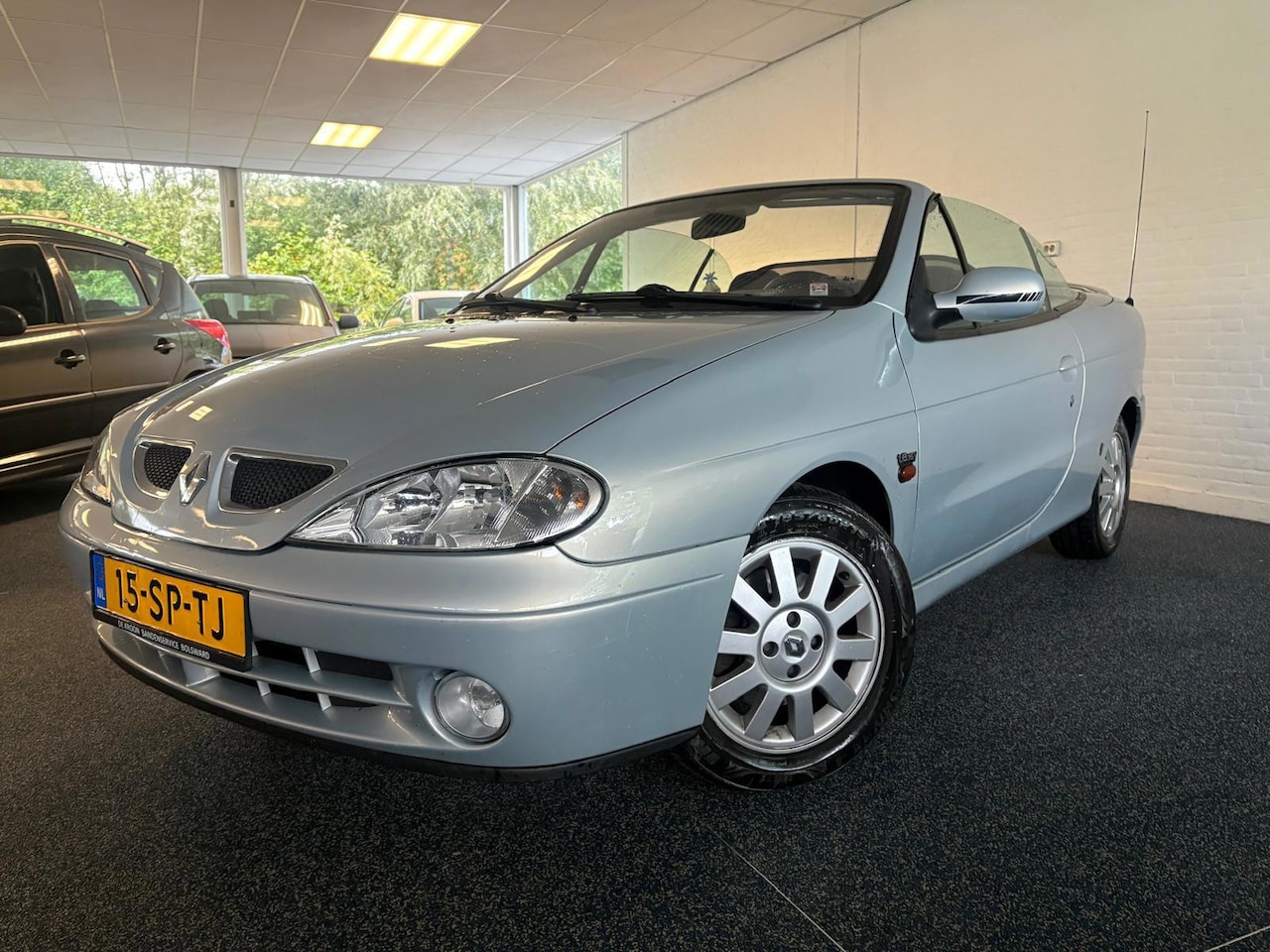 Renault Mégane Cabrio - 1.6-16V Privilège Karmann| 2e eigenaar| APK mei 2027| Werkend dak| Zeer netjes - AutoWereld.nl