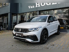 Volkswagen Tiguan - 1.5 TSI R-Line Business+ PANO HUD LEER 360 CAM MATRIX