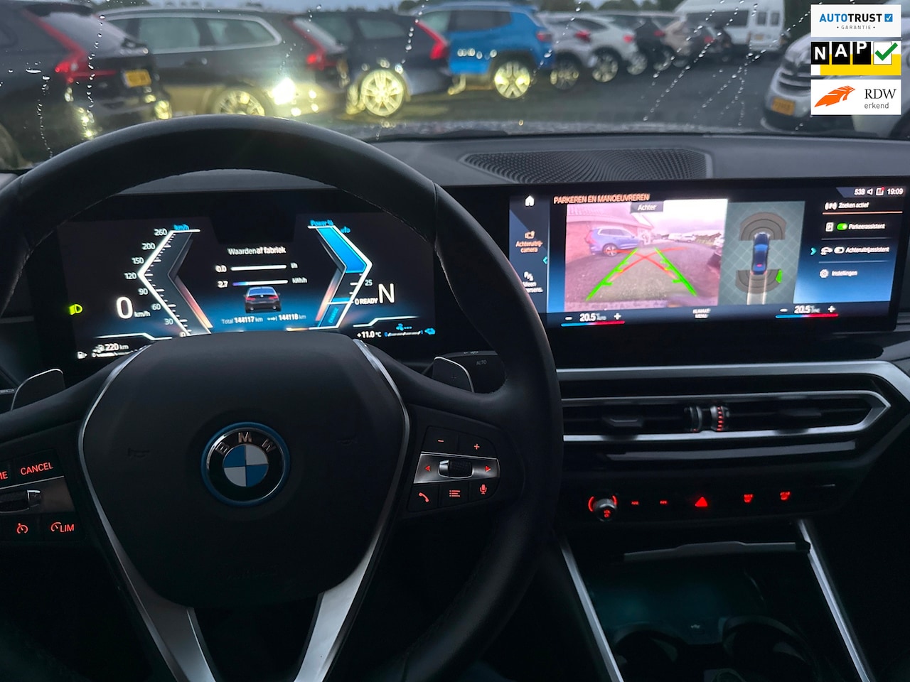 BMW 3-serie - 320e 320e - AutoWereld.nl