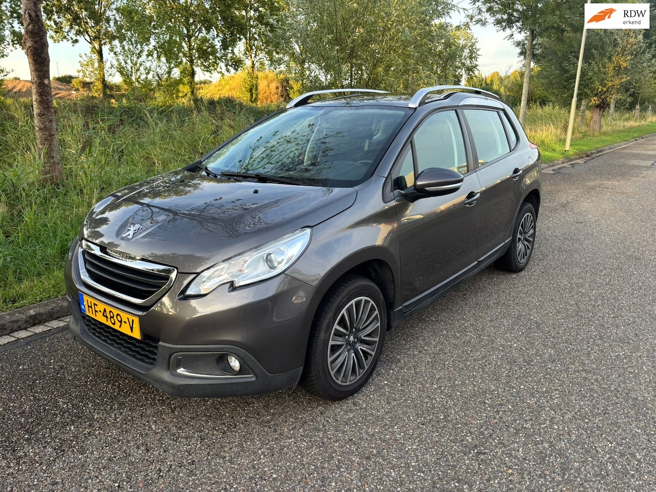 Peugeot 2008 - 1.2 PureTech Active AUTOMAAT - AutoWereld.nl