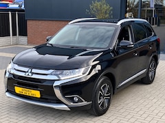 Mitsubishi Outlander - 2.0 MIVEC edition NIEUWSTAAT APPLE CARPLAY CAMERA NAVI XENON LED CRUISE CLIMA