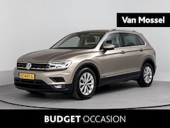 Volkswagen Tiguan - 1.4 TSI Comfortline Business | 125 PK | Automatische Airco (Climatronic) | Parkeersensoren