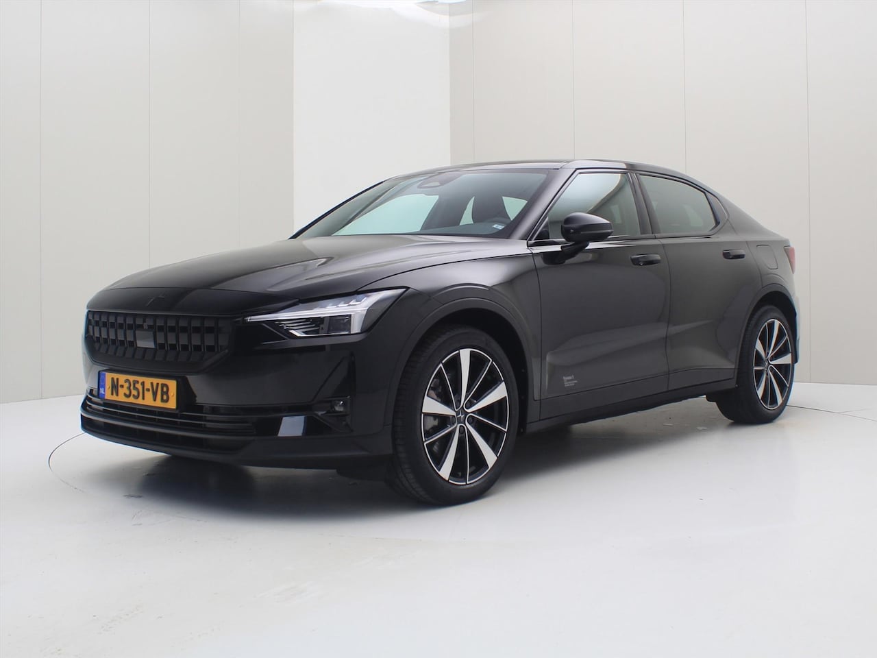 Polestar 2 - 165kW Standard Range Single Motor 90,84% SoH [ PANODAK+H&K+CAMERA+TREKHAAK+PDC+CARPLAY ] - AutoWereld.nl