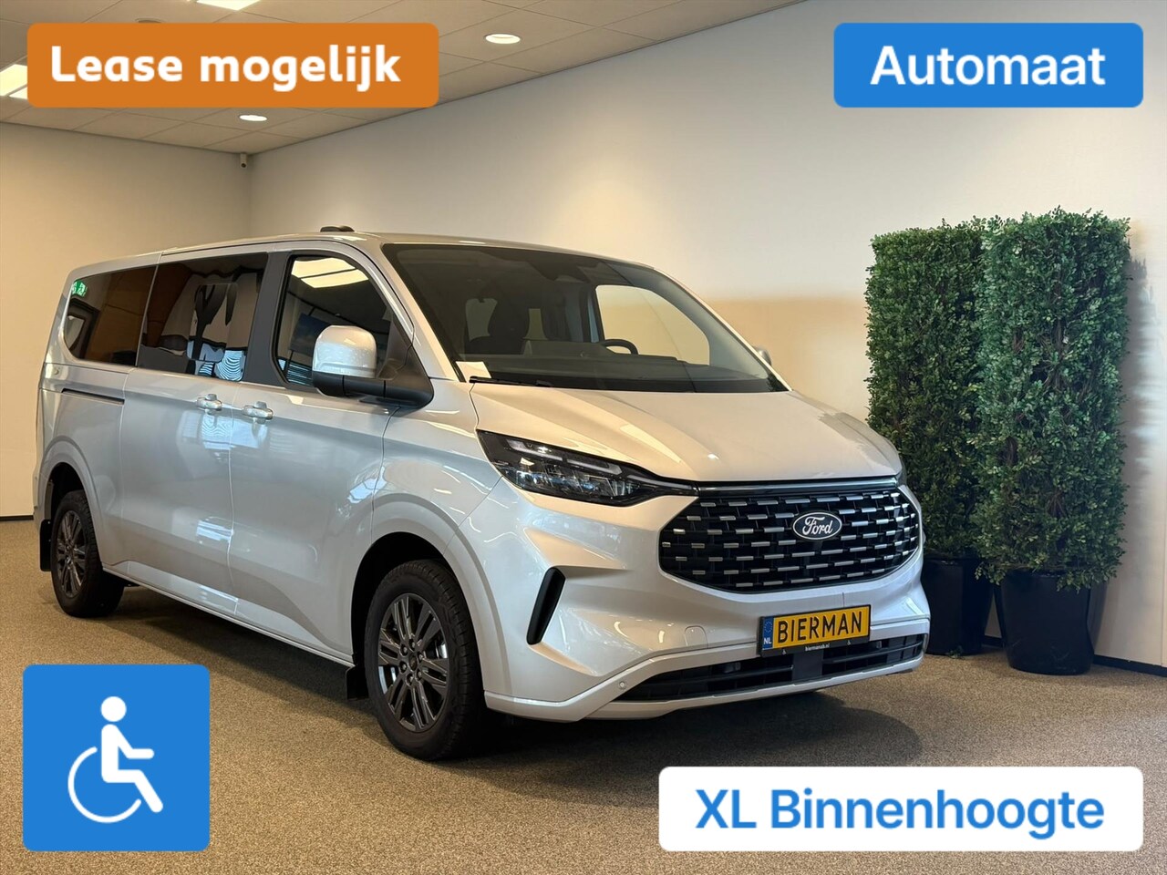 Ford Tourneo Custom - L2H1 Rolstoelbus Bodemverlaging XXL (147cm) - AutoWereld.nl