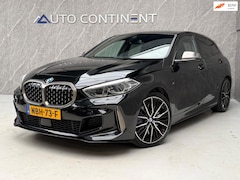 BMW 1-serie - M135i xDrive 306 PK High Executive / APK